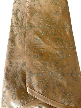 New 48" CHRISTMAS TREE SKIRT Holiday Time GOLD GLITTER SNOWFLAKES LIGHTWEIGHT
